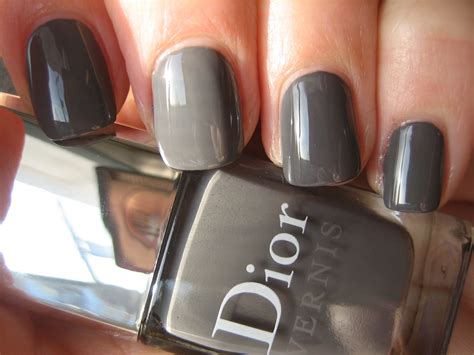 dior gris montaigne nail polish dupe